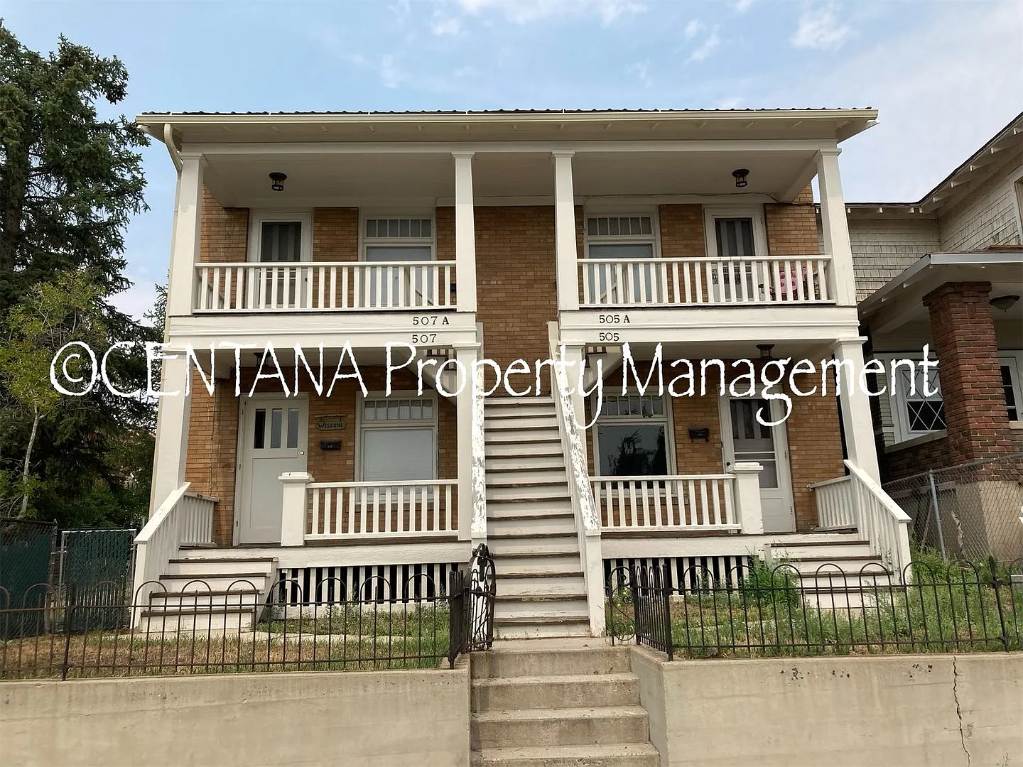 505 W Mercury — Photo 1