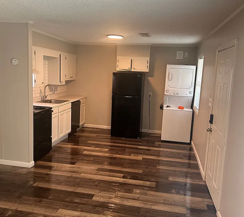 610 Dogwood View Dr
