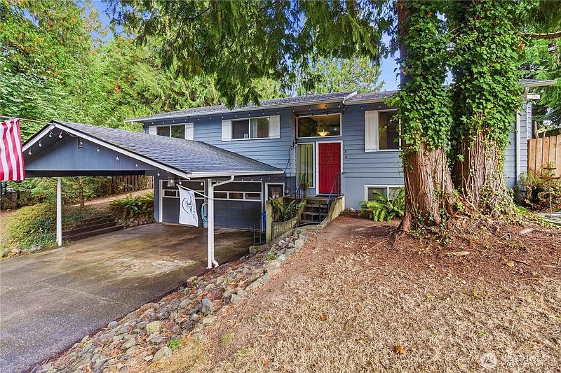 3rd image of 134 E Canyon View Drive