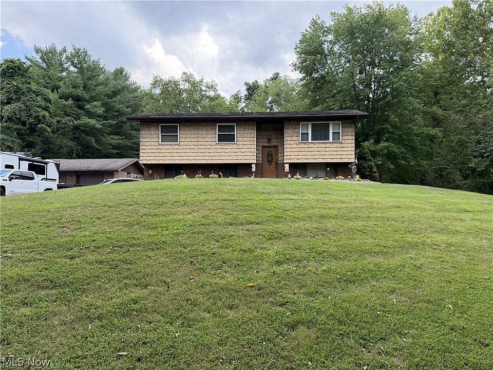 1st image of 267 Roberts Dr