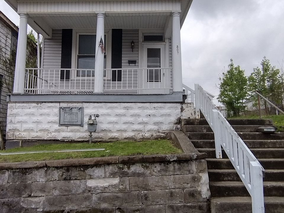 1st image of 307 Summit Ave
