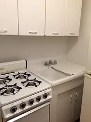 Rented by Acacia Realty