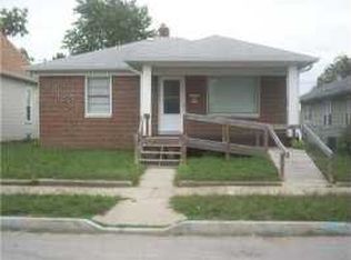 67 N 7th Ave, Beech Grove, IN 46107