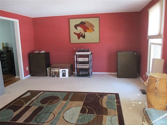 3rd image of 3644 Buttercup Ln