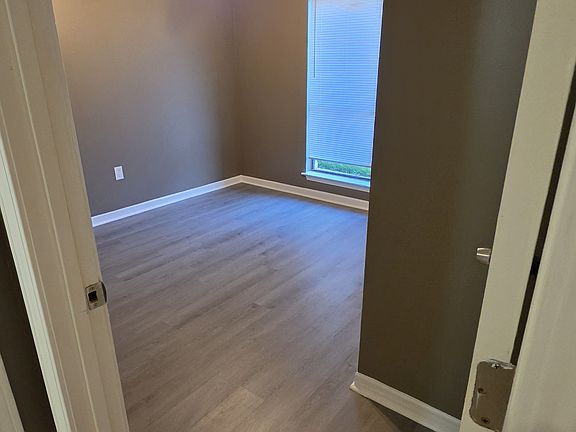5th image of 1704 S Brightside View Dr APT A