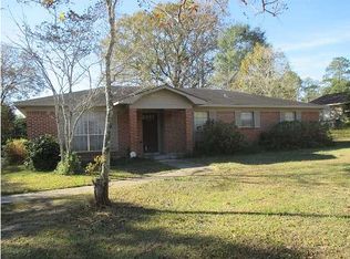 9525 Howells Ferry Rd, Semmes, AL 36575