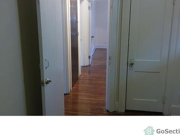 4th image of 4137 Larkwood Ave