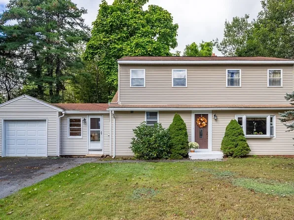 51 S Main St, Templeton, MA 01468