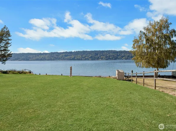 25815 Stuckey Avenue SW, Vashon, WA 98070