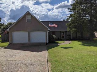 4008 Bay Brg, Flowood, MS 39232