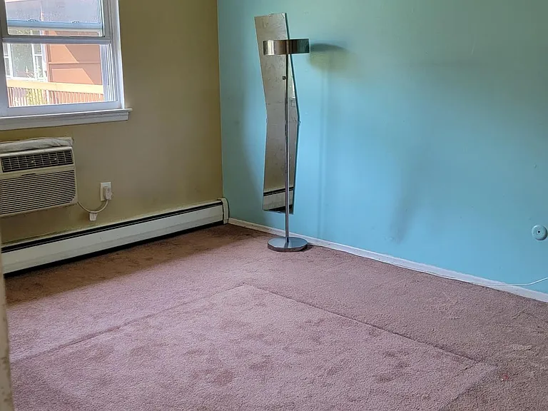 55 Gill Ln #50 — Photo 8