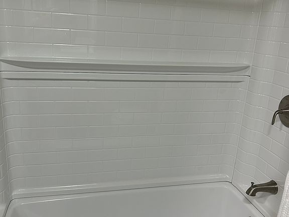 4th image of 3175 Estara Ave APT 2