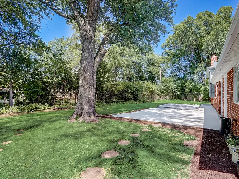 1236 Pam Anne Dr — Photo 44