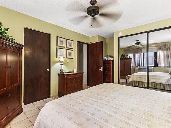 5th image of 190 Candelero #228