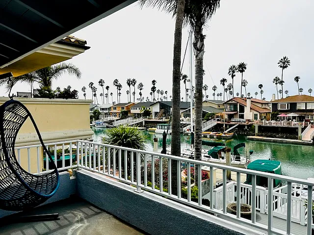 2919 Seahorse Ave — Photo 3