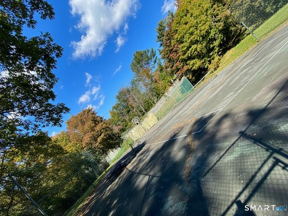 2nd image of 1 Battery Park Drive