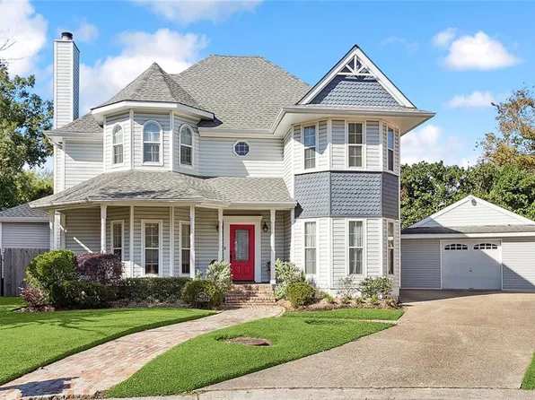 9424 Nottaway Pl, River Ridge, LA 70123