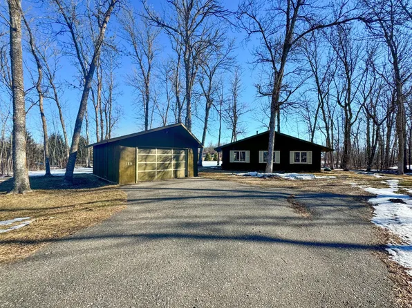 130 Birch Dr S, Warroad, MN 56763