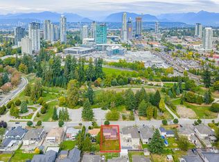 13466 98b Ave, Surrey, BC V3T1E3