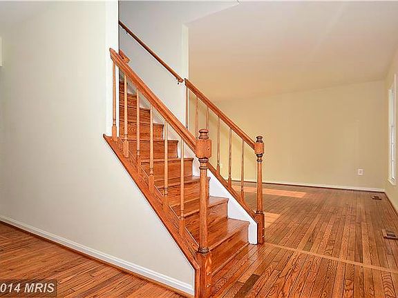 3rd image of 12728 Falcon Dr
