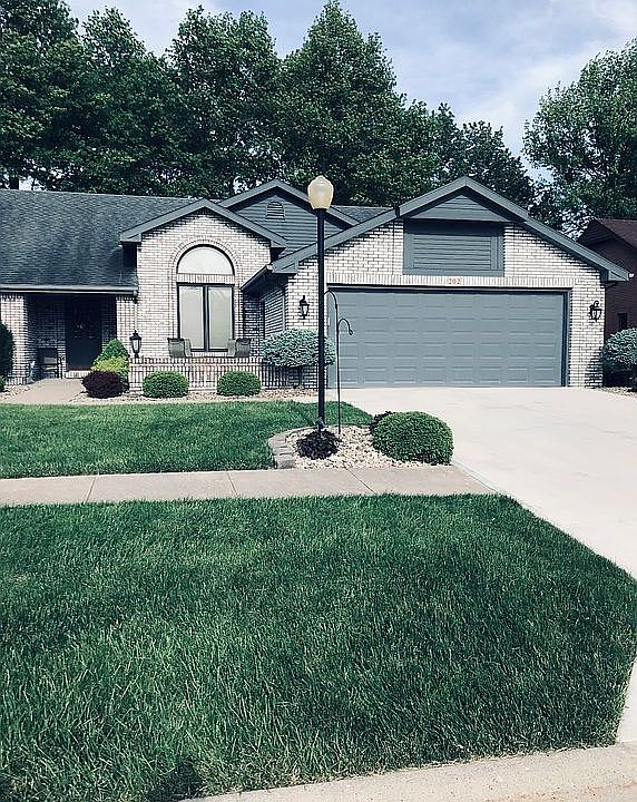 1st image of 202 Hidden Timbers Dr #8