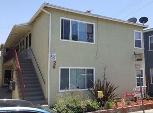 26 Belmont Ave #3LOWER, Long Beach, CA 90803
