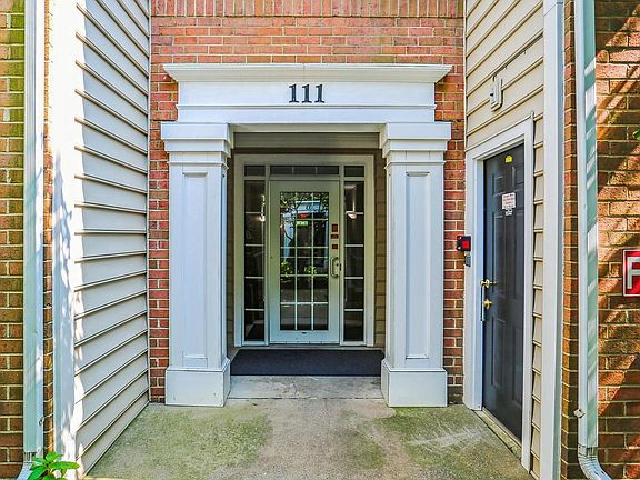 4th image of 111 Watkins Pond Blvd #3-201