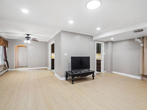 3rd image of 8233 Austin Ave