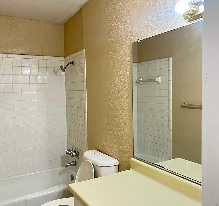 Handley Oaks Apartments