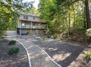 36 Whittemore Cove Road, Raymond, ME 04071