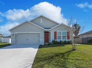 1781 SW Cinema St, Port Saint Lucie, FL 34953
