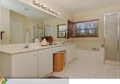 4th image of 10114 NW 23rd Ct