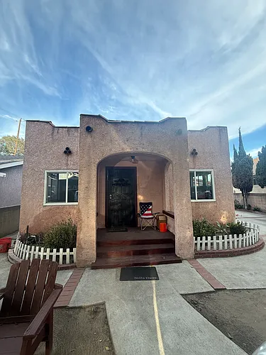 1360 Hyatt Ave Photo 1
