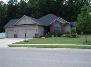 105 Mountain Ash Ln, Goshen, IN 46526