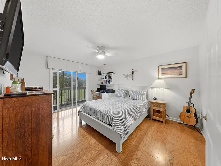 3350 Club Villas Dr #1103 — Photo 17