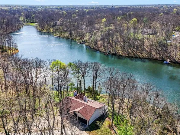 26 Madre Ct, Foristell, MO 63348