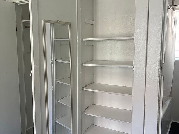 4th image of 4314 Lockwood Ave #4314.5