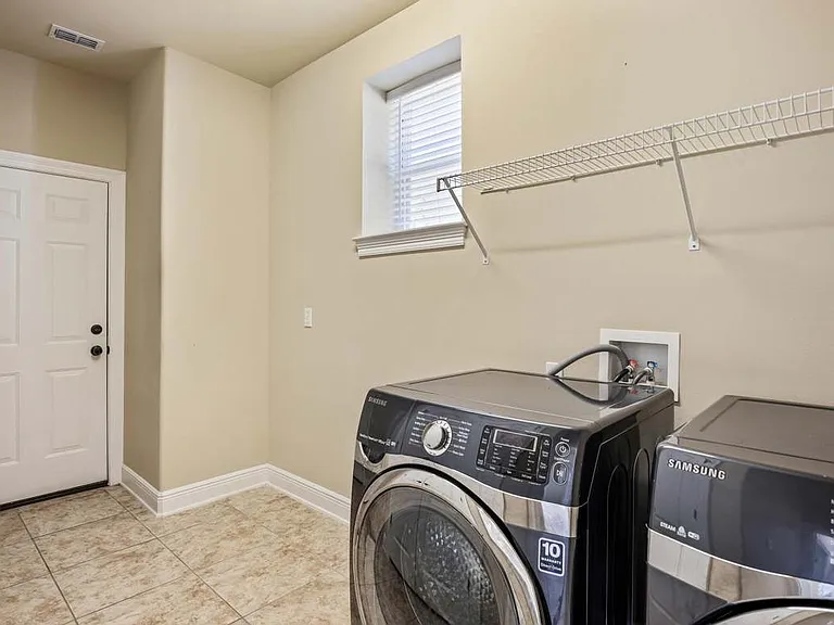 106 Dominica Ct — Photo 14