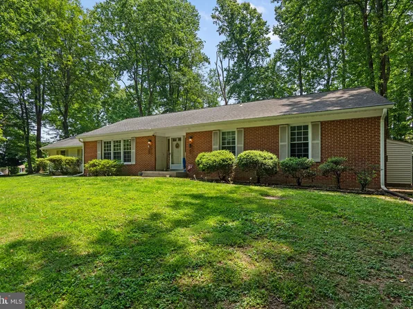 24411 Kakae Dr, Damascus, MD 20872