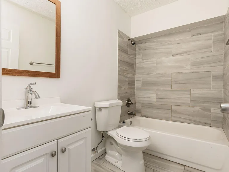1111 Franklin Ave #1111 — Photo 19