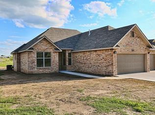 1002 Stone Creek Dr, Ardmore, OK 73401