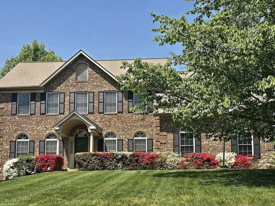 1st image of 6084 Kirkland Dr