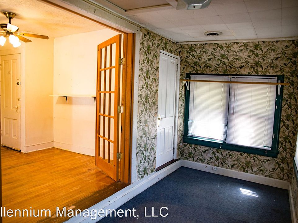 1st image of 1082 11th Ave SE #14519616