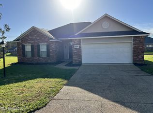 106 Edinburgh Ln, Clinton, MS 39056