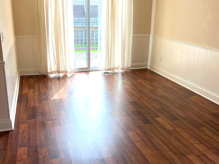 1522 Cambria Dr — Photo 5