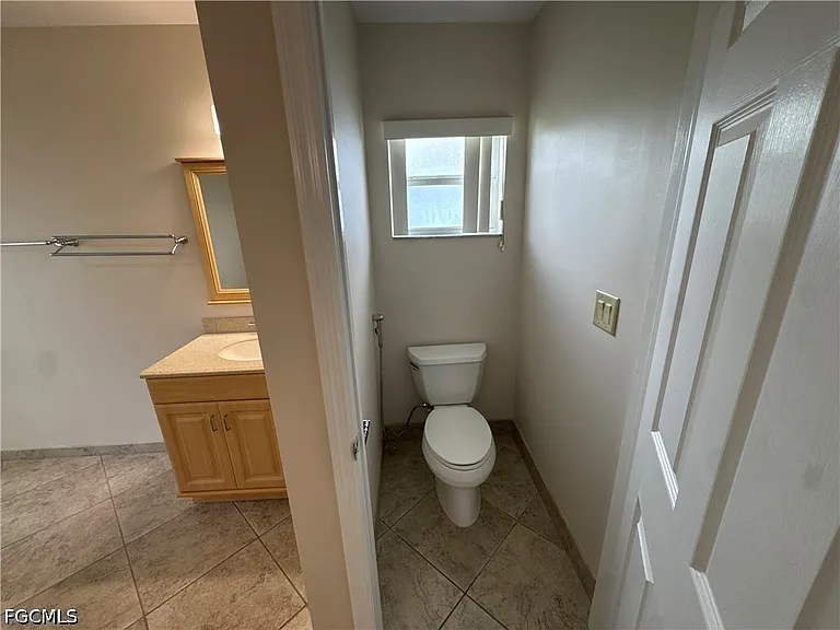 4914 7th St W — Photo 24