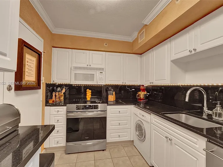 2501 S Ocean Dr #1510 — Photo 17