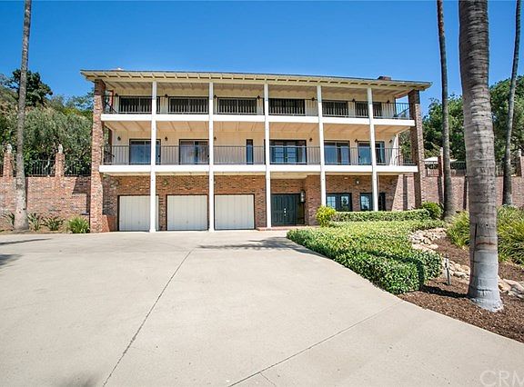 4th image of 7417 E Grovewood Ln