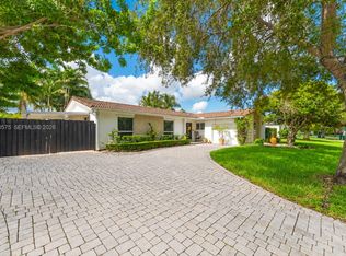 10420 SW 99th St, Miami, FL 33176