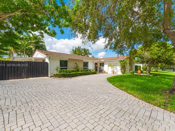 10420 SW 99th St, Miami, FL 33176